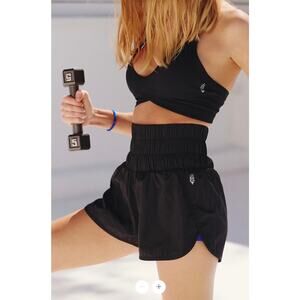 Free People / The Way Home Shorts / sz L